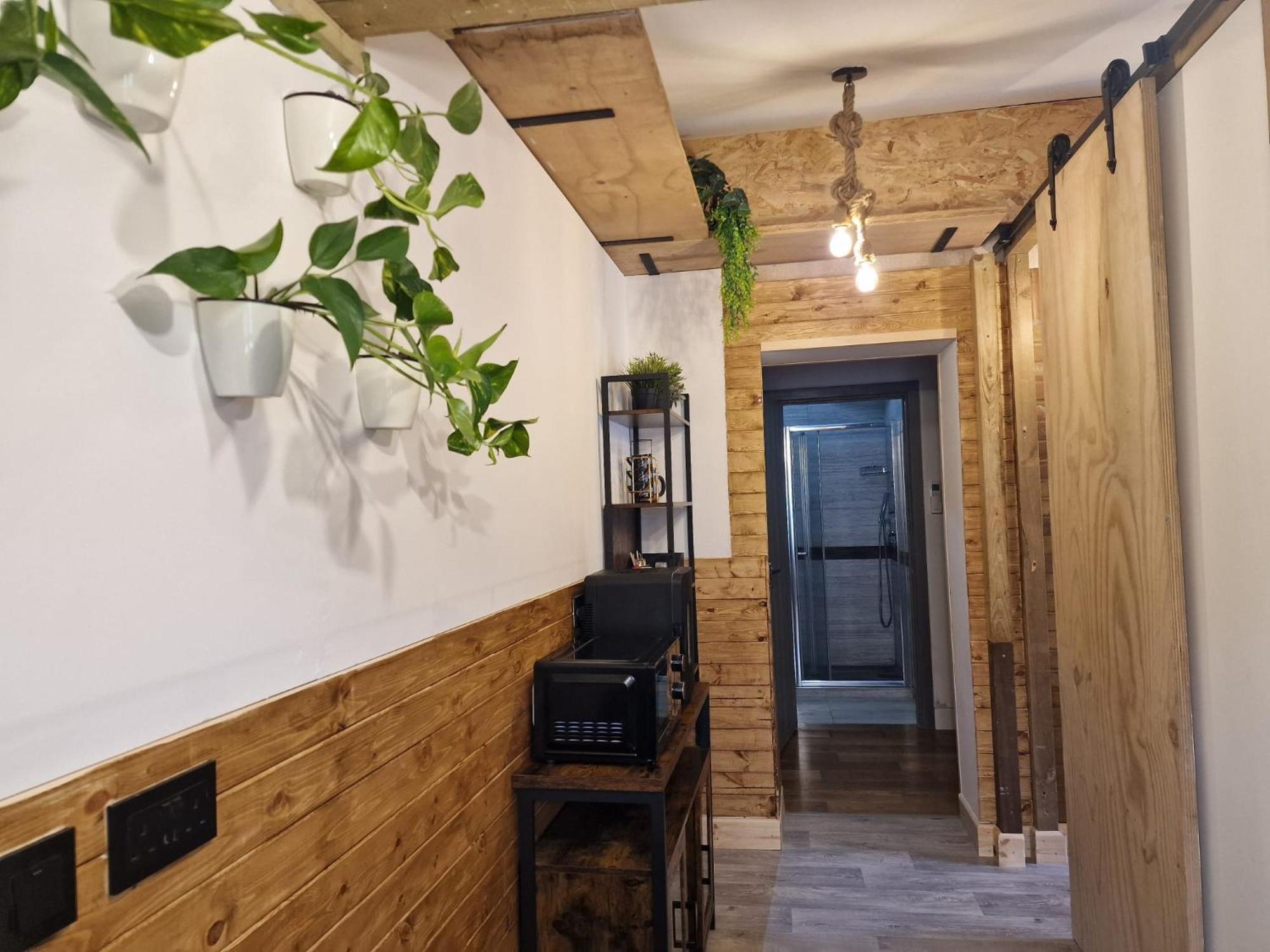 Two-Bedroom Cosy Country Lodge With Private Patio Greenhithe エクステリア 写真